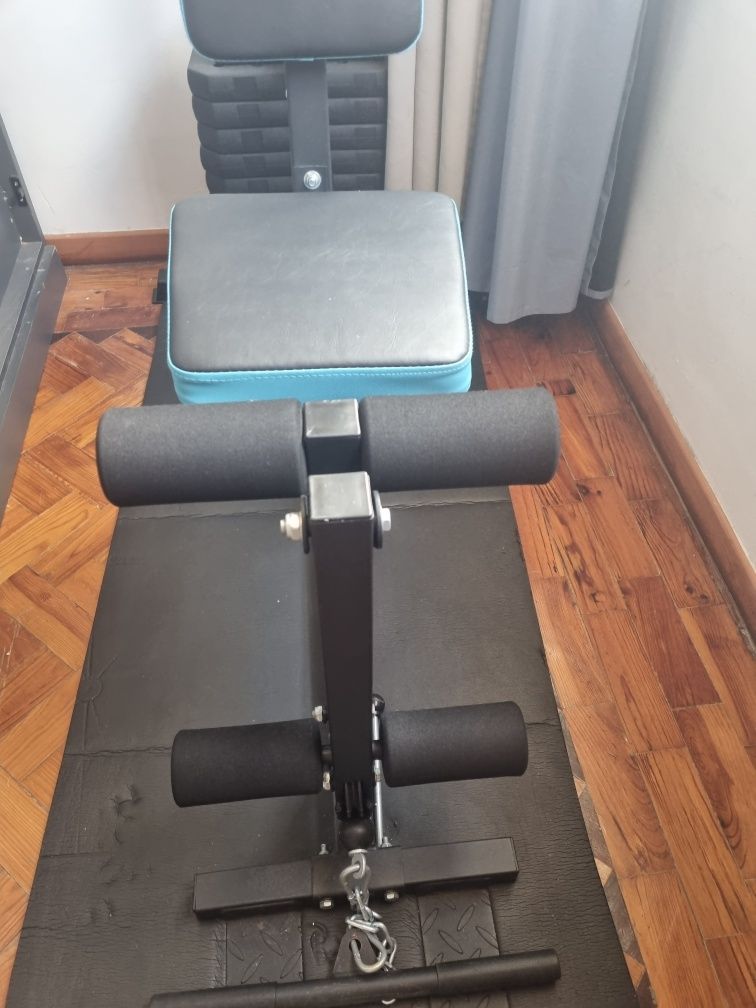 Vendo Máquina Multiestação Multigym 300/ musculação  NOVA