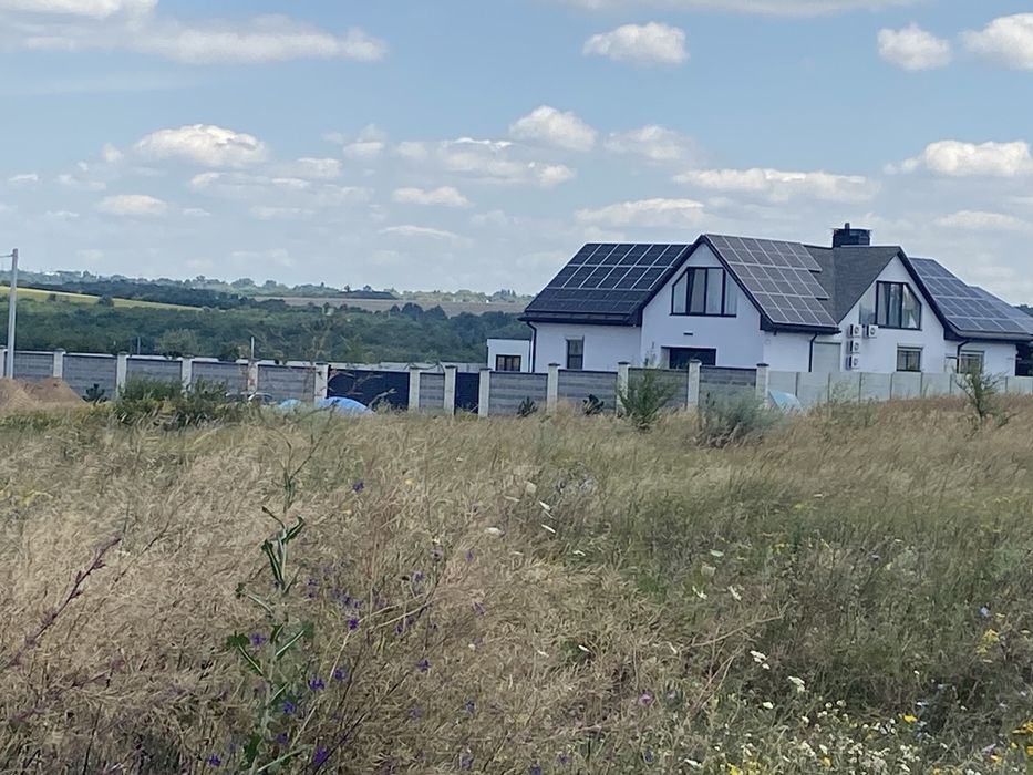 Продам участок 10 соток в Братском ул. Авиационная