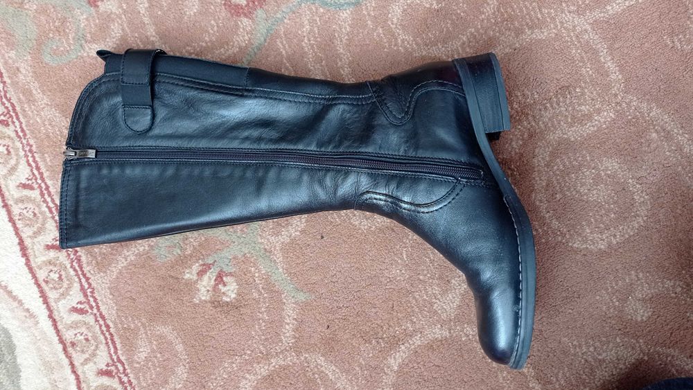 Polskie skórzane kozaki na grubszą łydkę