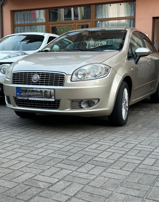 Fiat linea 1.4 benzyna 2009  czytaj opis