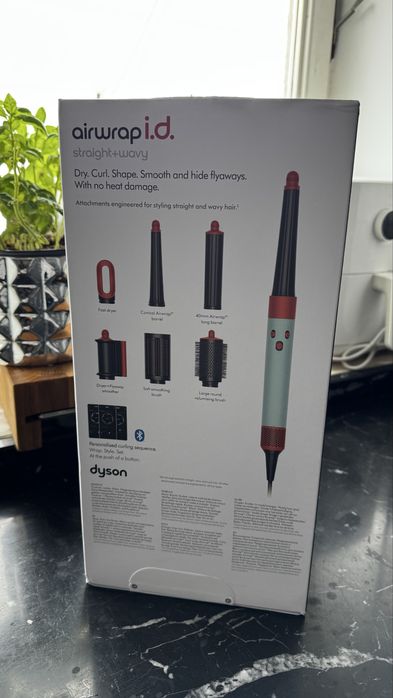 Стайлер Dyson ( з Європи)