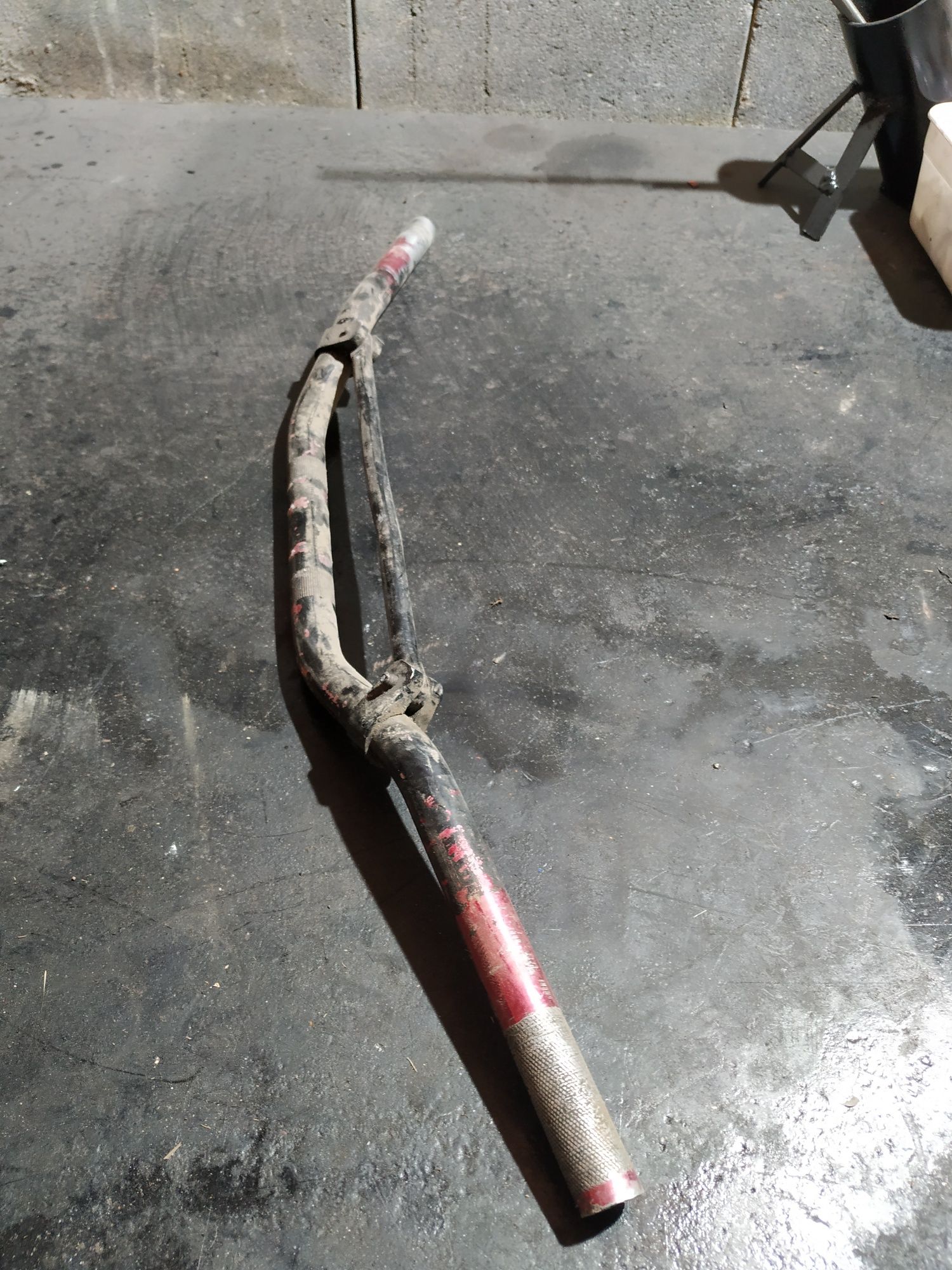 Guiador para mota ou motorizada