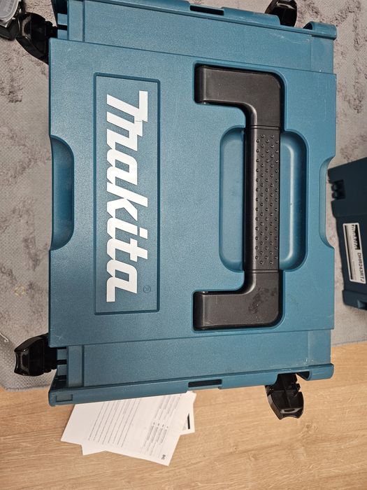 Nożyce do blachy makita DJS161RFJ