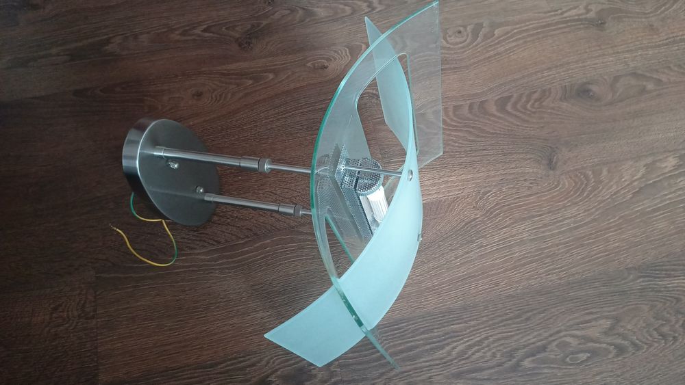 Sprzedam ekskluzywnie wykonaną lampę przsyfitową z żarnikiem ledowym