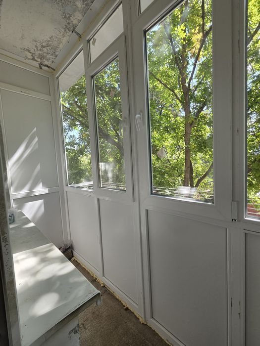 Продається 2 -кімнатна квартира по вул Сенчева.