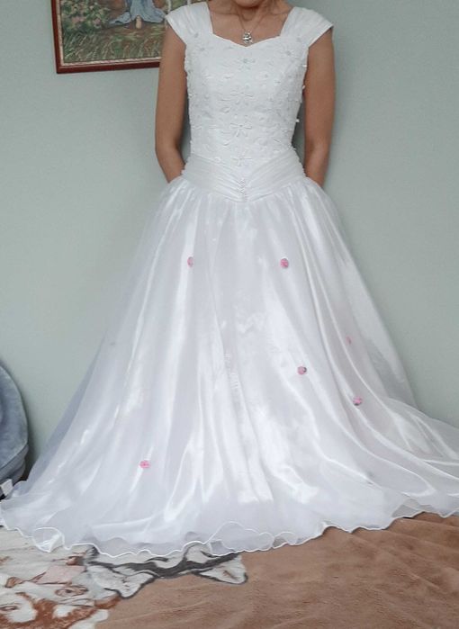 Suknia ślubna sprzedam