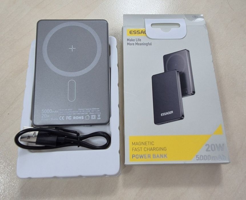 Павербанк  ESSAGER 5000mah Magnetic Power Bank (MagSafe)