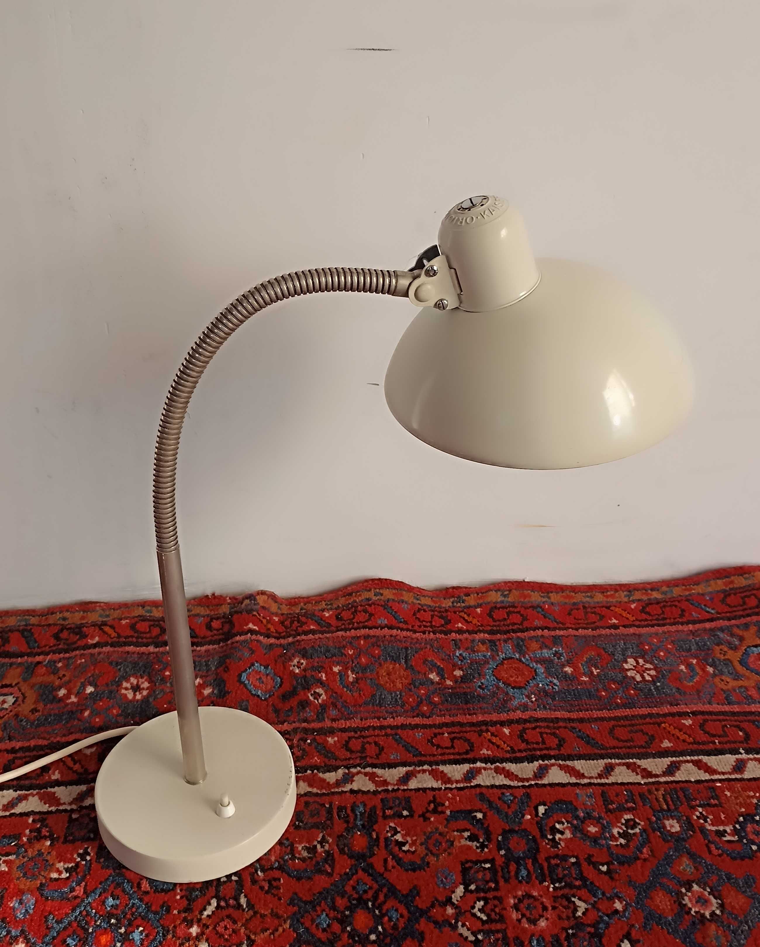 Lampa stołowa bauhaus Kaiser Idell ikona designu