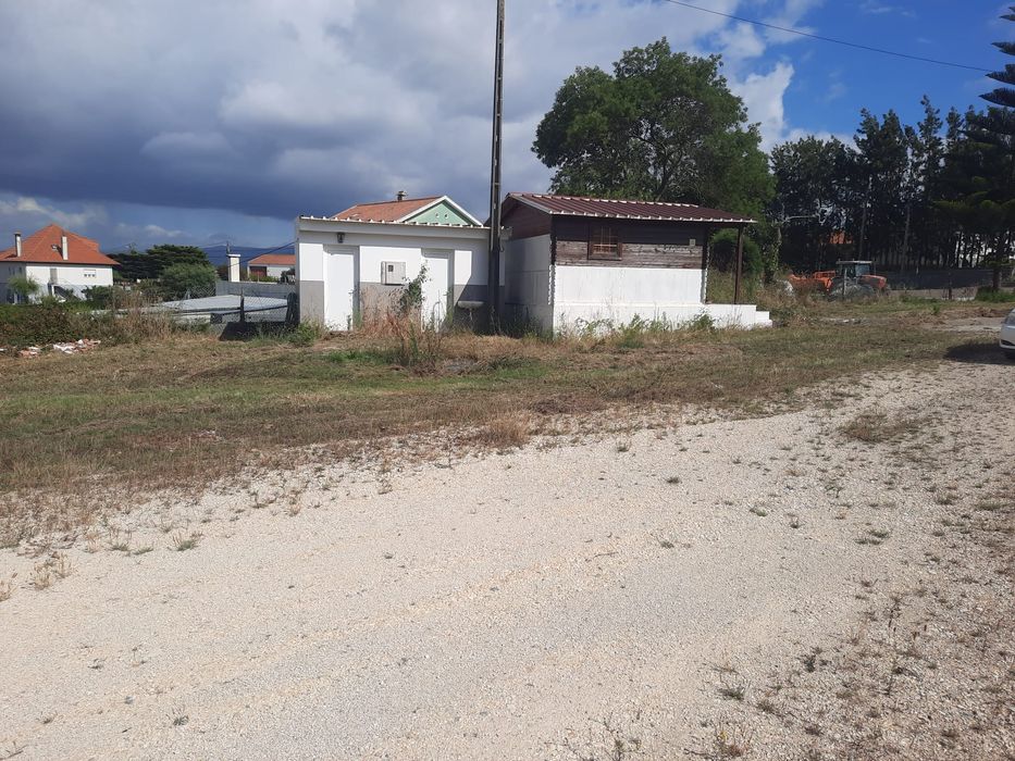 Arrendamento Anual de Armazem em Bombarrall