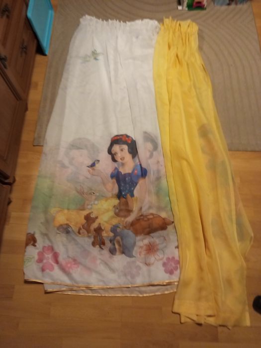 Firanka  dziewczynka Disney z 2 zasłonami żółtymi ślicznie wyglądają