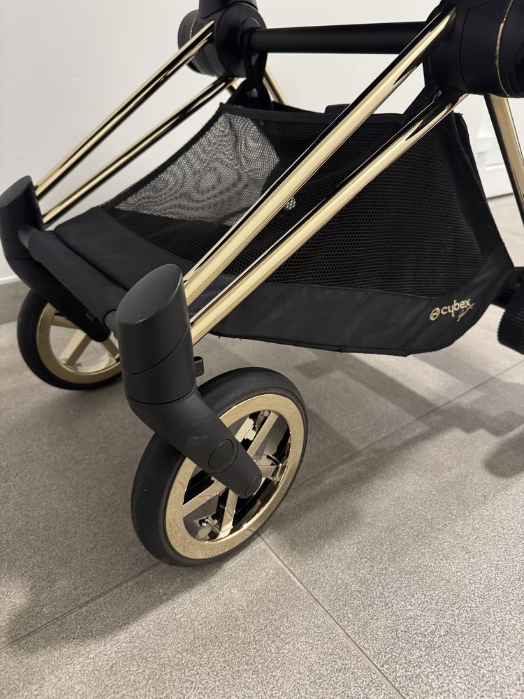 Коляска прогулочная Cybex e-priam by Jeremy Skott wings