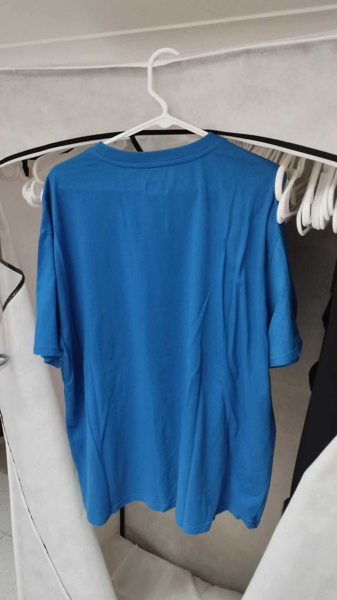 T-Shirt Azul com boneco inónico da LEGO (Target) - XL (NOVA)