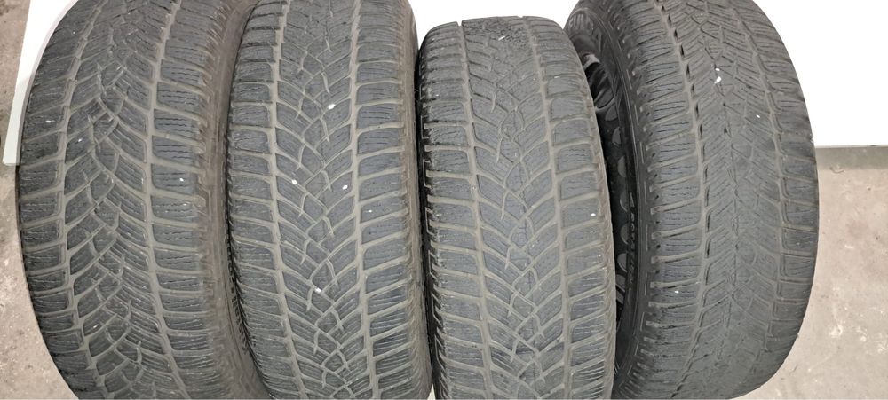 Opony zimowe z felgami 205/55/16 5x112