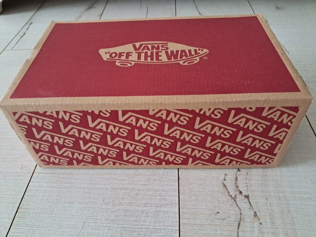 Tenisówki Vans z kwiatowym wzorem