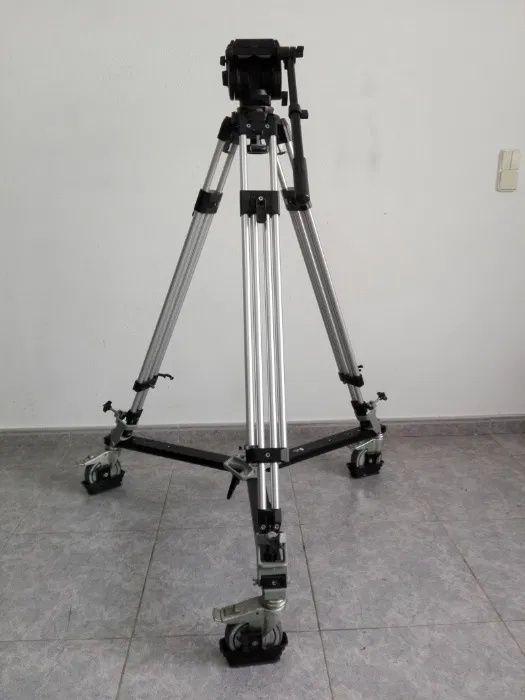 Tripé manfrotto 350 MB com cabeça 116 Mk3 dolly Manfrotto 114