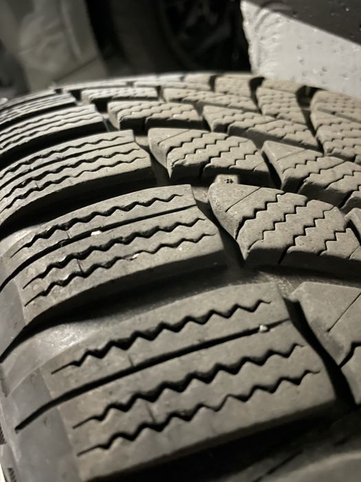 Колеса в зборі, диски Audi R18 та зимова резина 235/55/18