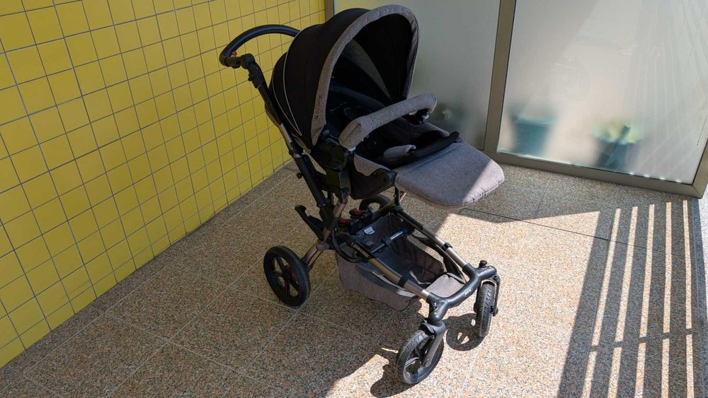 Duo Jané Epic - Carrinho de Passeio e Cadeirinha Grupo 0+
