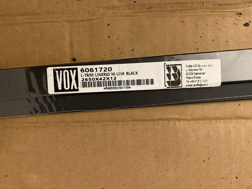 Listwa lewa VOX Linerio M-Line Black [NOWA]