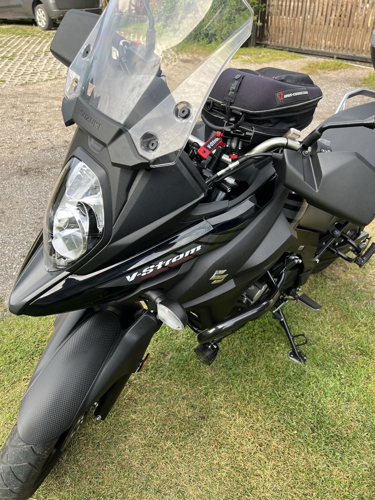 Suzuki V Strom XT 650