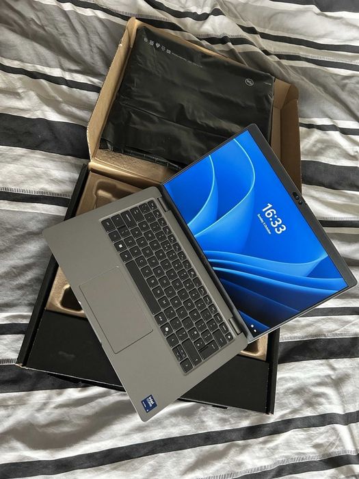 Dell Dodecacore 14" i7/16GB/500Nvme série Profissional