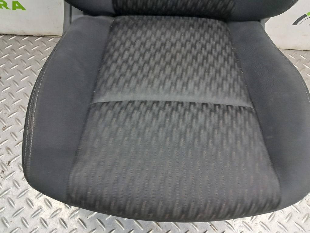 Сидение пассажир ткань NISSAN ROGUE 14- 876005HK6A