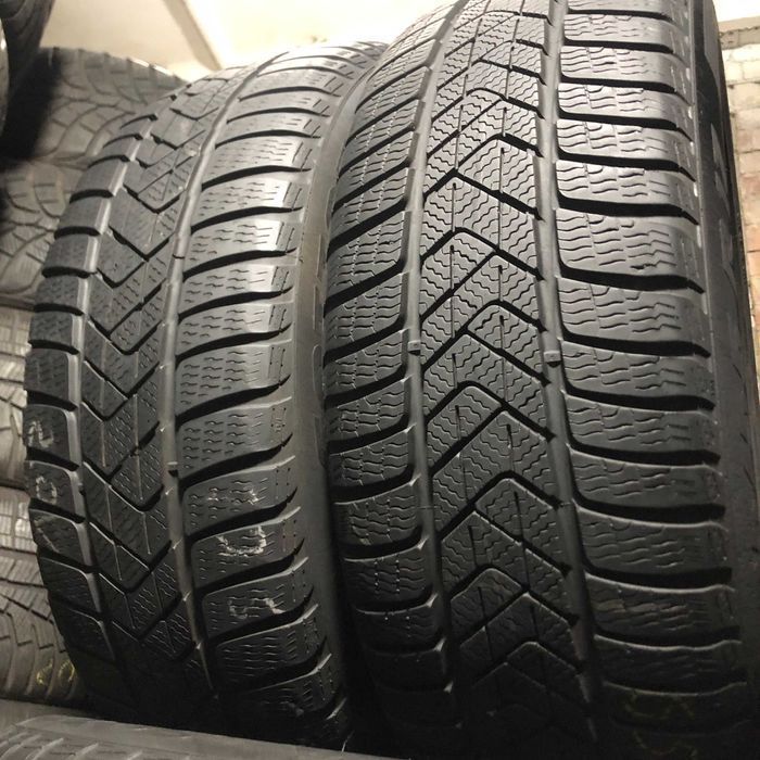 Шини б/у 225/55 R17 Pirelli Sottozero 3 Winter Ran Flat Комплект Пара