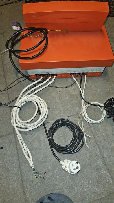 Sterownik główny kotła gazowego Viessman Vitotronic 200