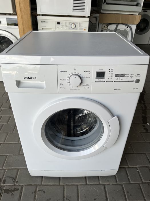 Пральна машина Siemens WLM40 на 6 кг.