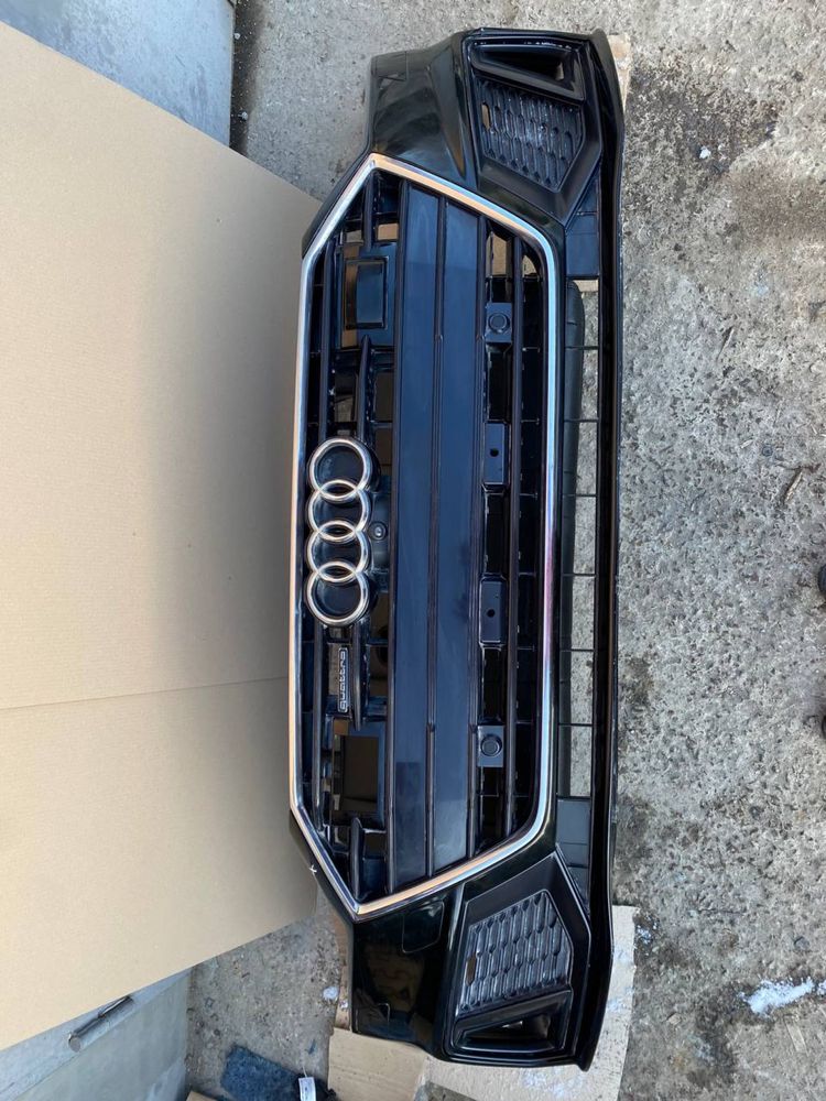 Бампер передній Audi A7 C8 S line 2018-2024