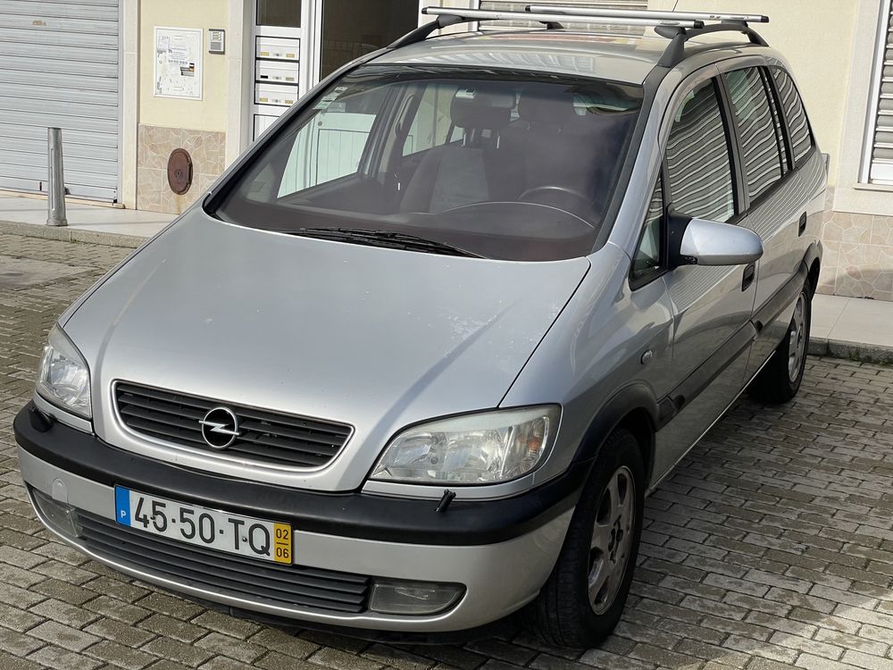 Opel Zafira - 7 Lugares