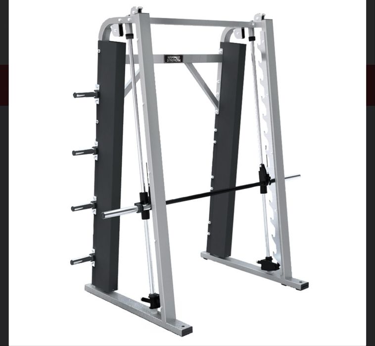 Машина Смита Hammer Strength