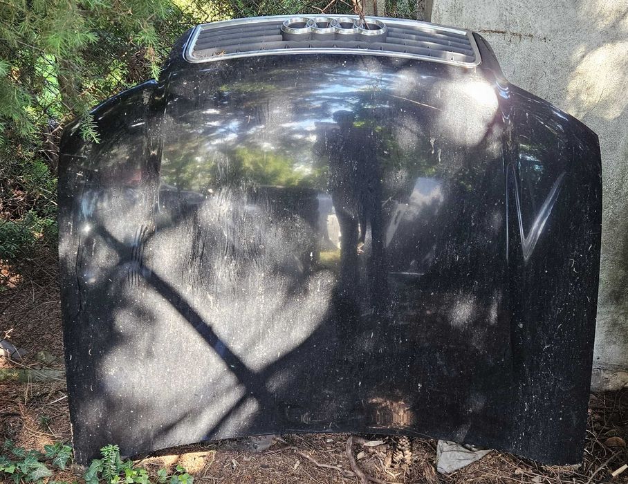 Maska Audi A4 B6 - czarna LZ9W