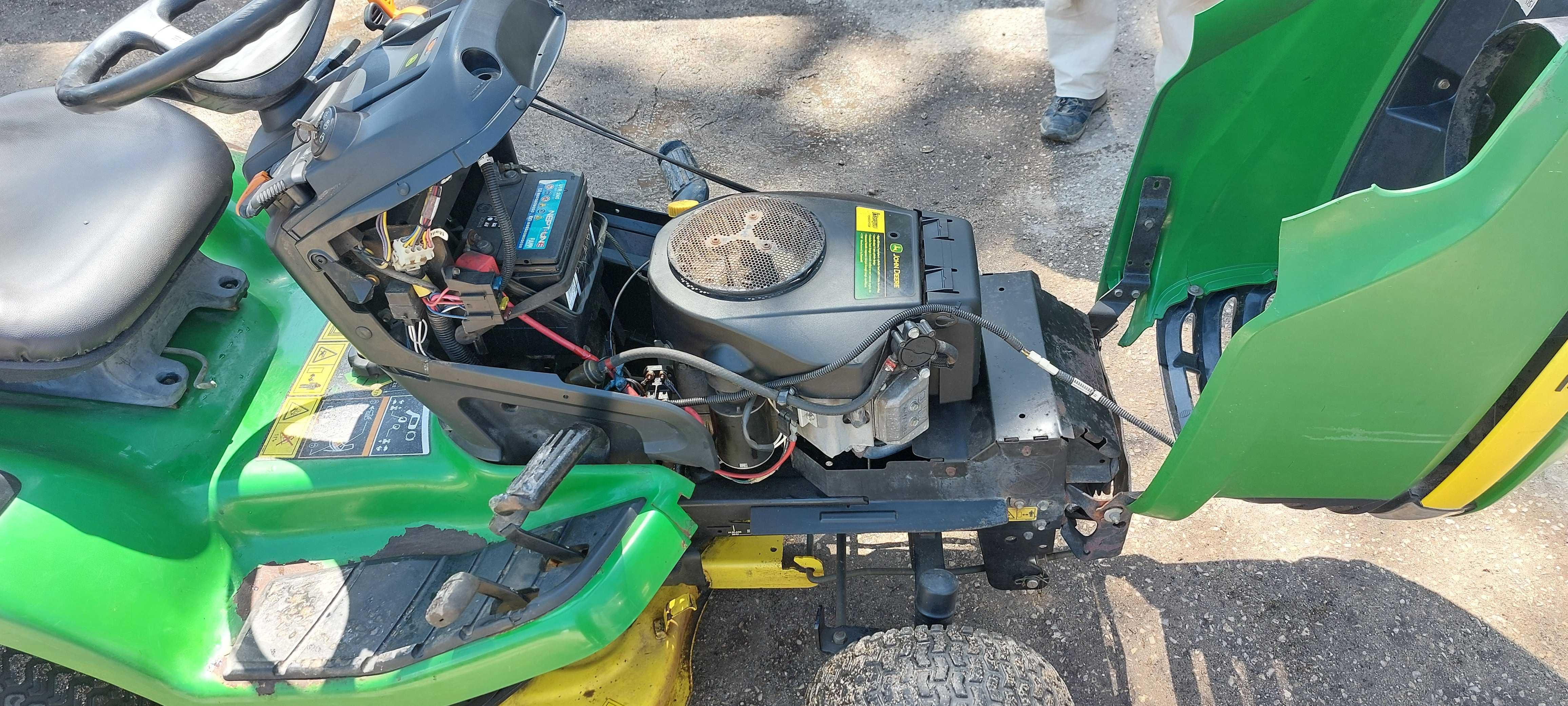 Trator Corta Relva John Deere