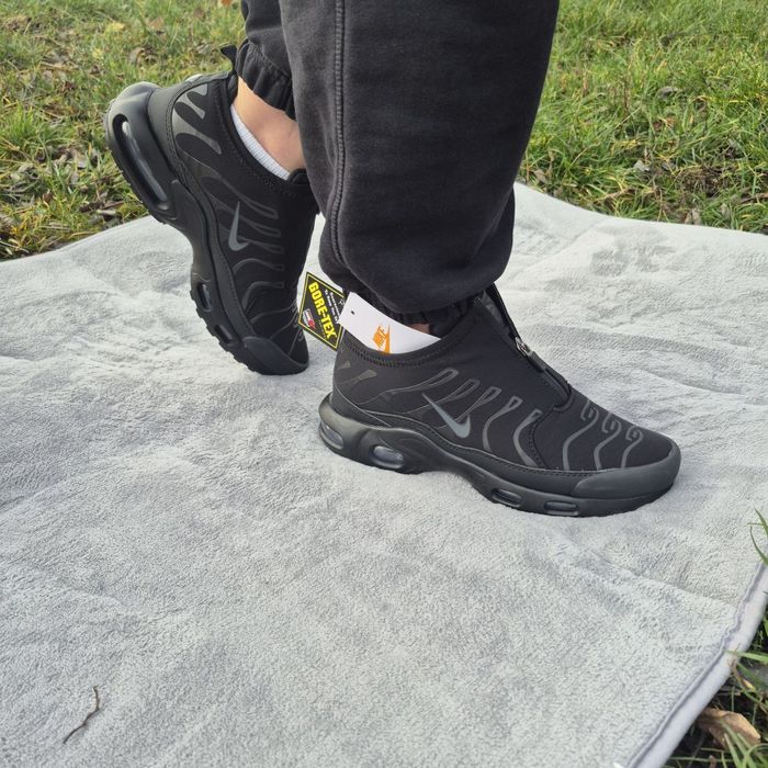 Чоловіче та жіноче взуття!