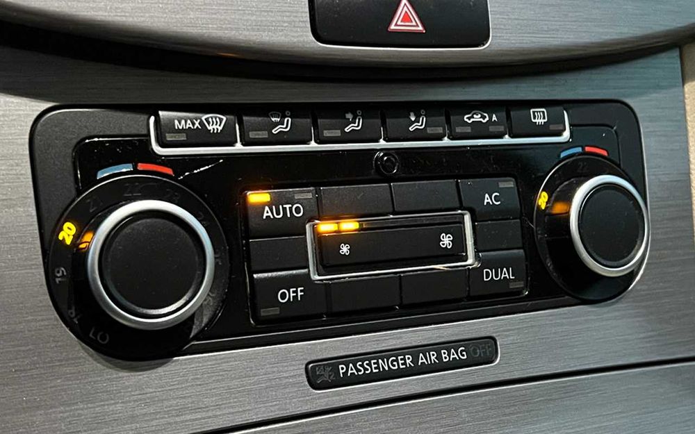 Volkswagen Passat 2011