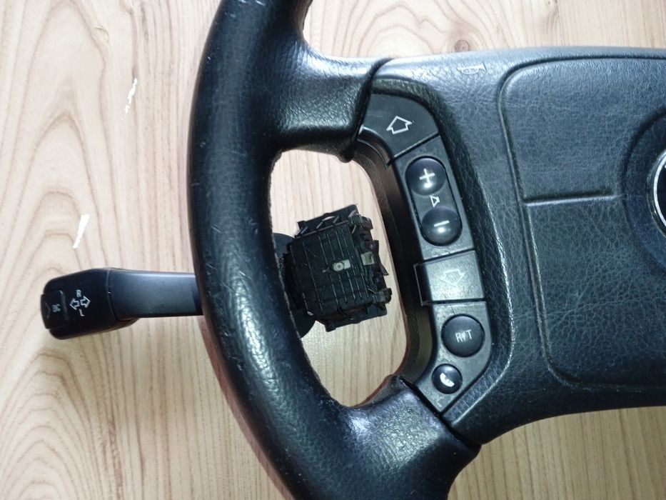 Кермо BMW е39 до рест та перемикачі поворотів та двірників