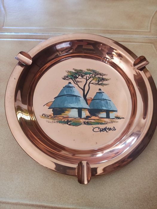 Cinzeiro prato de cobre marca Gastrone