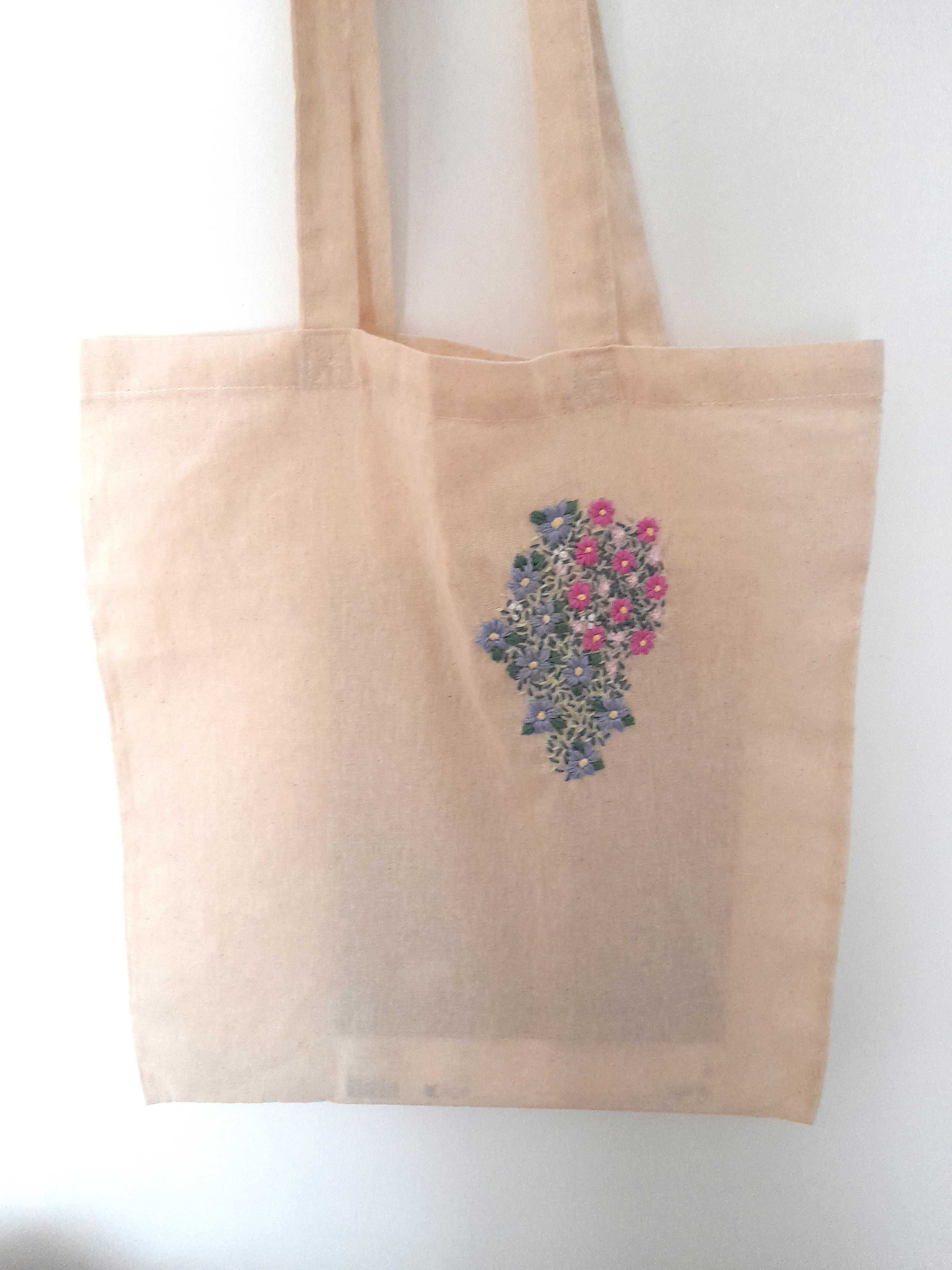 Tote bag XL 100% algodão bordada à mão nova