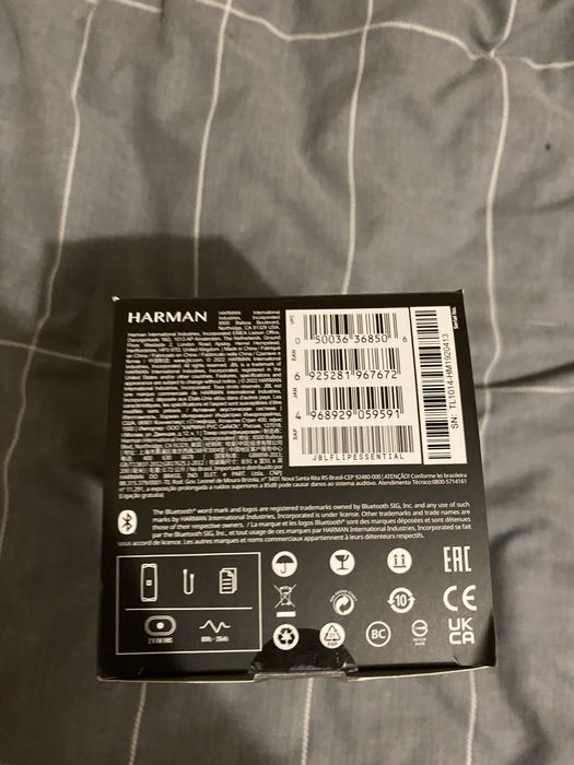 JBL Flip essential колонка акустика