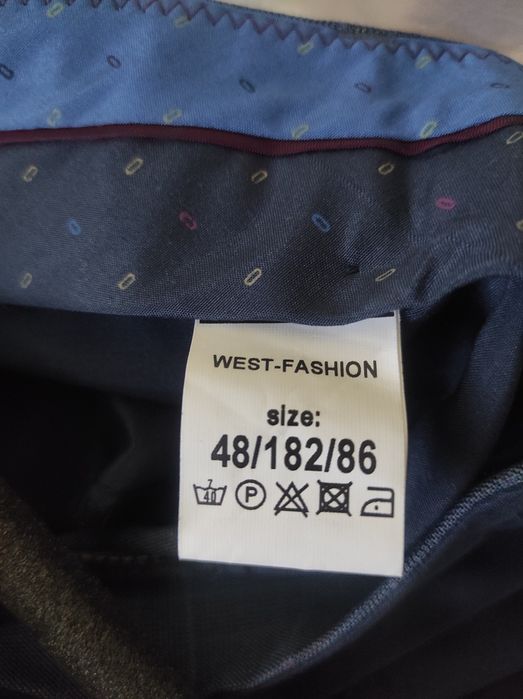 Костюм чоловічий