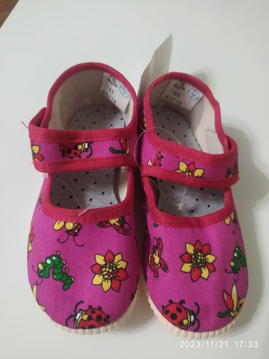 Змінне взуття для садочку на дівчинку 16 см.