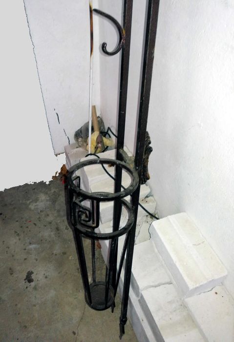 Piękna Garderoba Metaloplastyka Wieszak ścienny do odmalowania