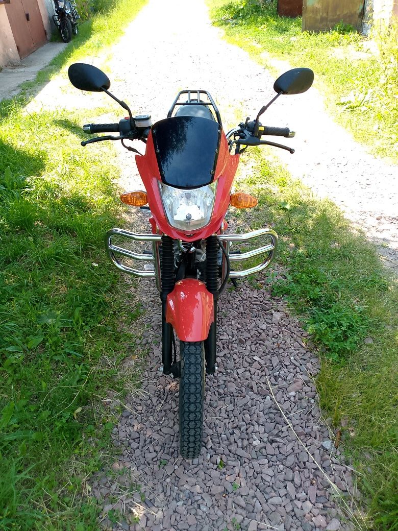 Спарк BR200 з малим пробігом