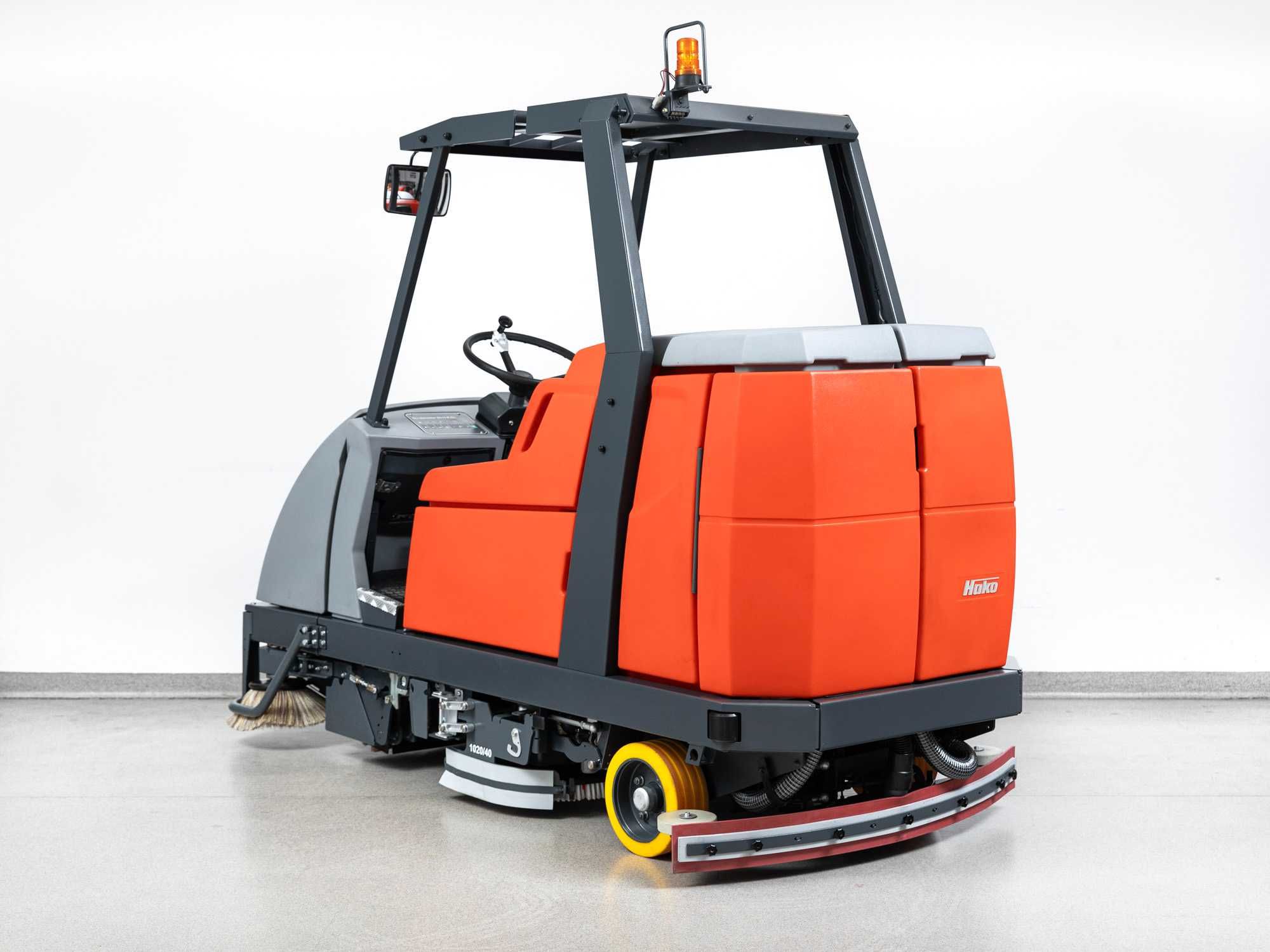 Szorowarka Hako Scrubmaster B310 R CL NOWA BATERIA 740h 63000 netto