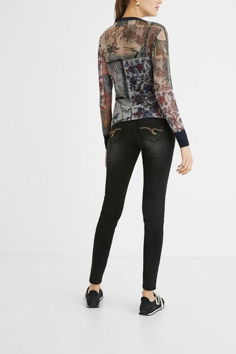 Bluzka tiulowa z nadrukiem Desigual S