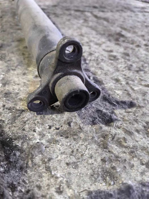 Карданний вал Mercedes-Benz W124 2.5D АКПП