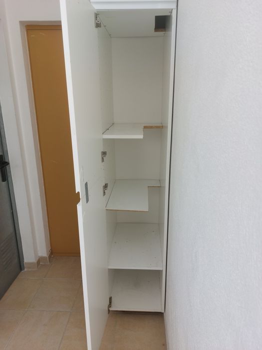 Movel branco arrumação