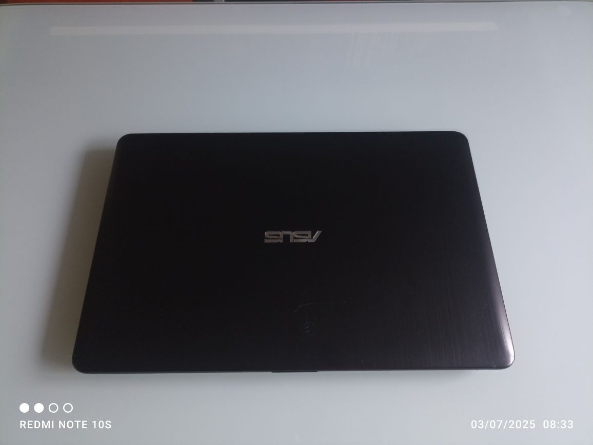 Asus A541U Séries