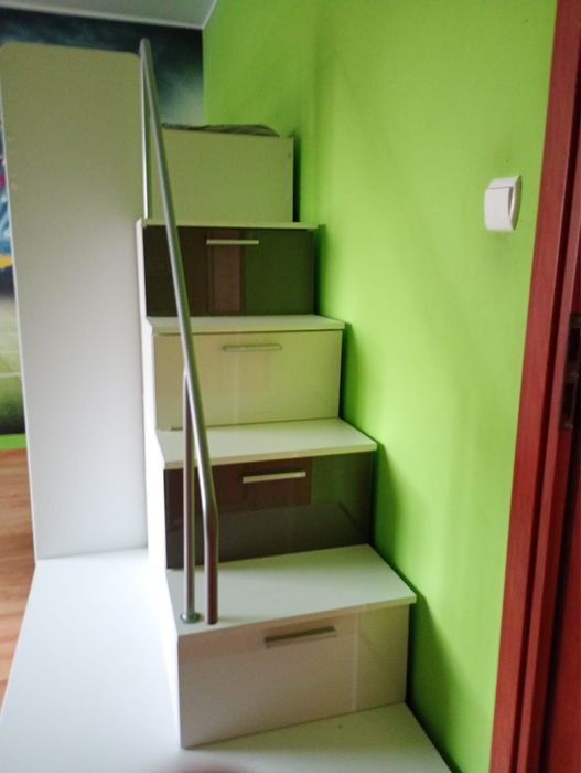 Lóżko piętrowe z biurkiem