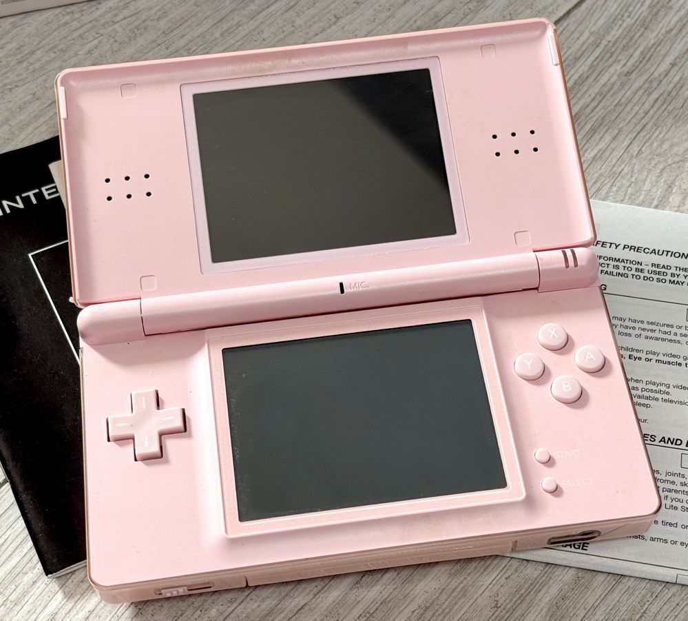 Nintendo DS Lite Pink Box Zestaw